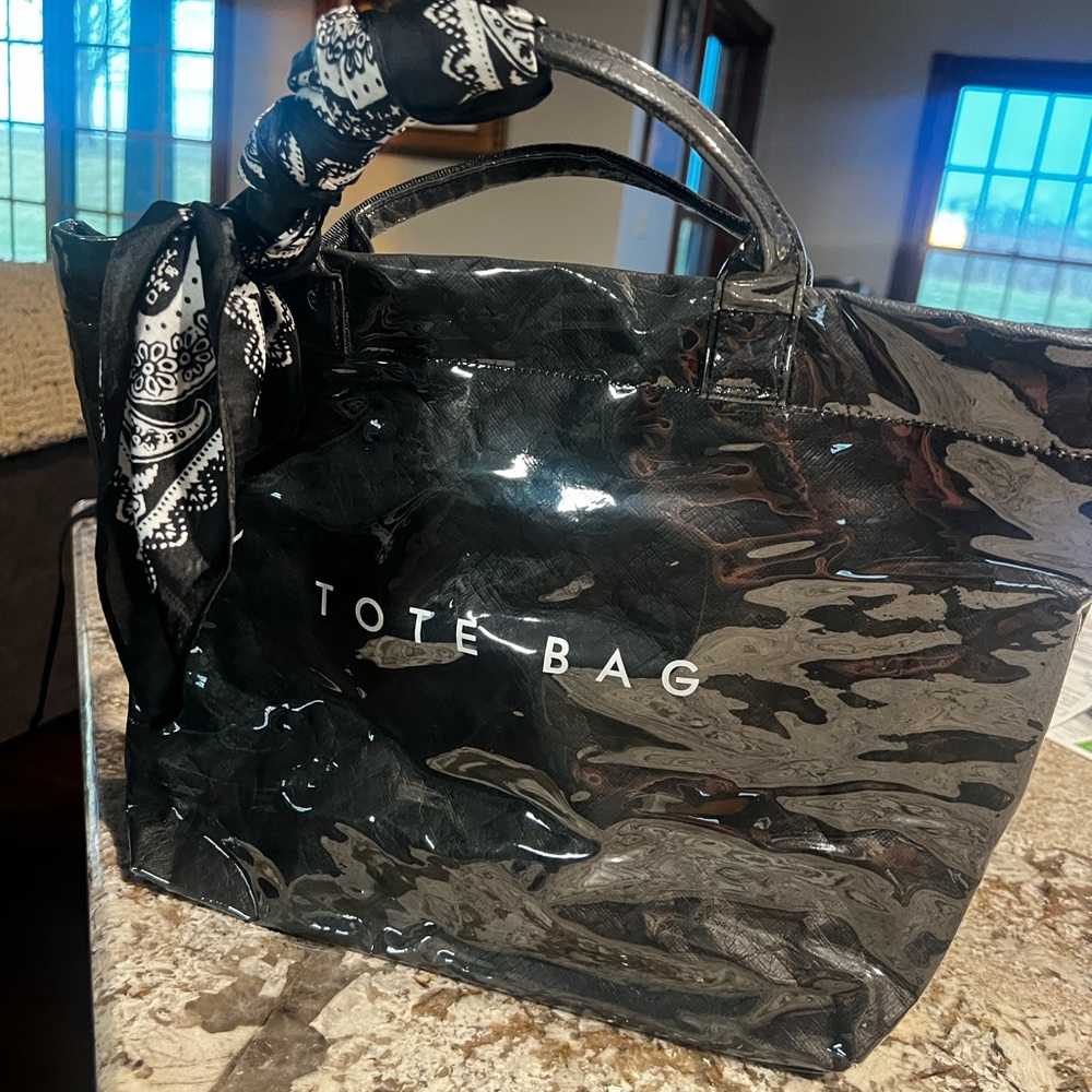 TOTE BAG Black Glossy Patent Tote Bag with Bandana Accent NWOT